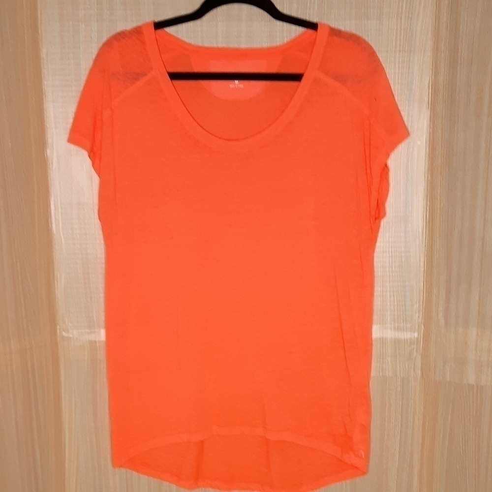 Calvin Klein Performance soft thin tee. Medium